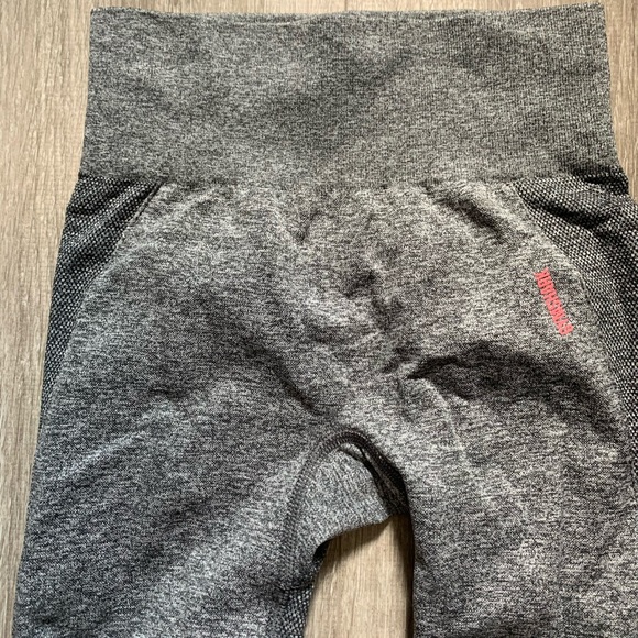 Gymshark leggings - Picture 3 of 5